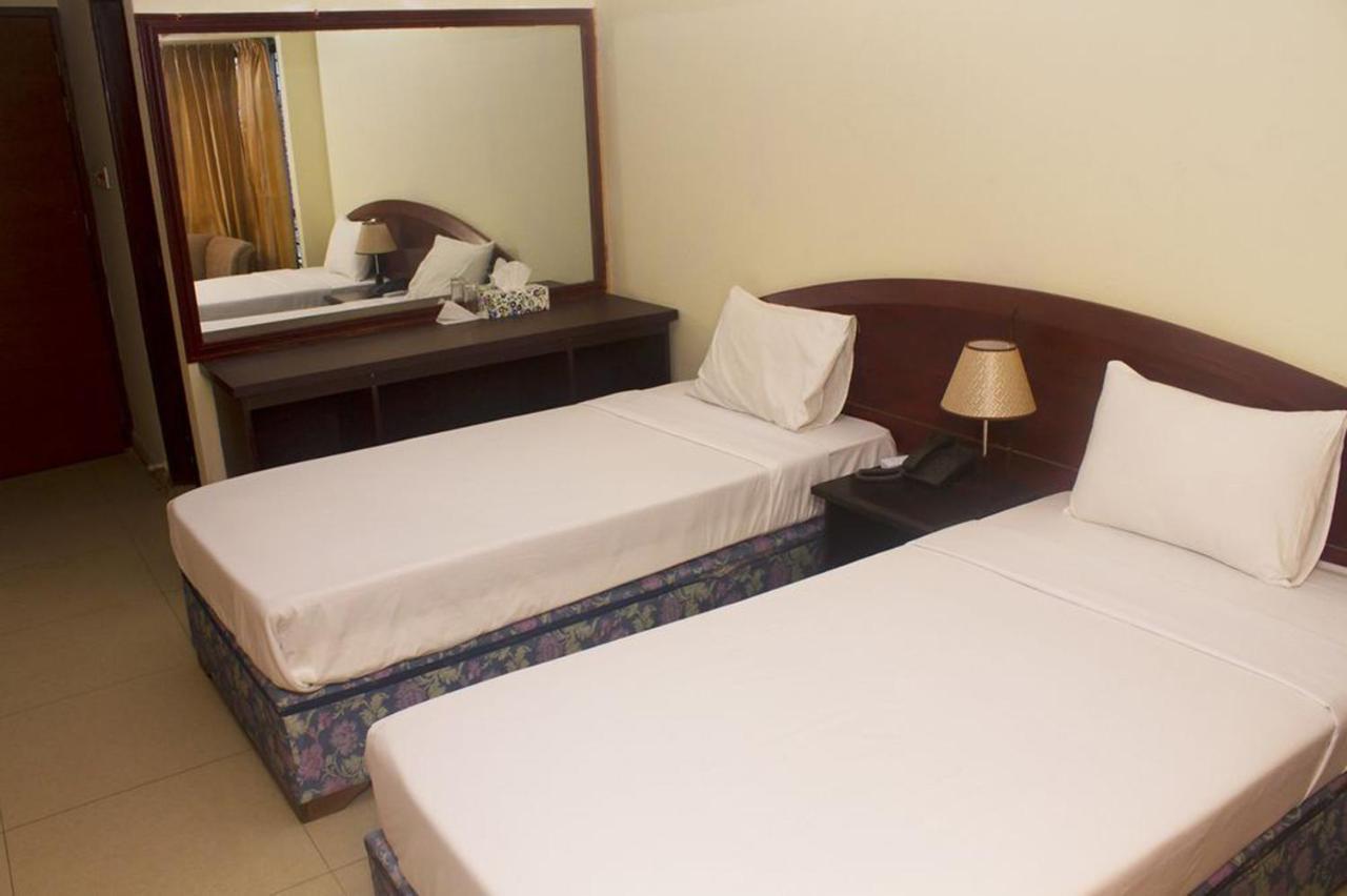 Hotel Tea Tree & Resort Дакка Екстер'єр фото